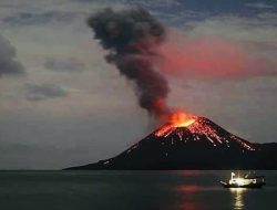 Erupsi Vulkanik Anak Karakatau Uji Kesiapan Mitigasi Pemerintah