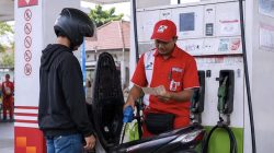 BBM Subsidi Tak Naik Meski Minyak Tembus US$112,81, Apa Dampaknya bagi Warga?